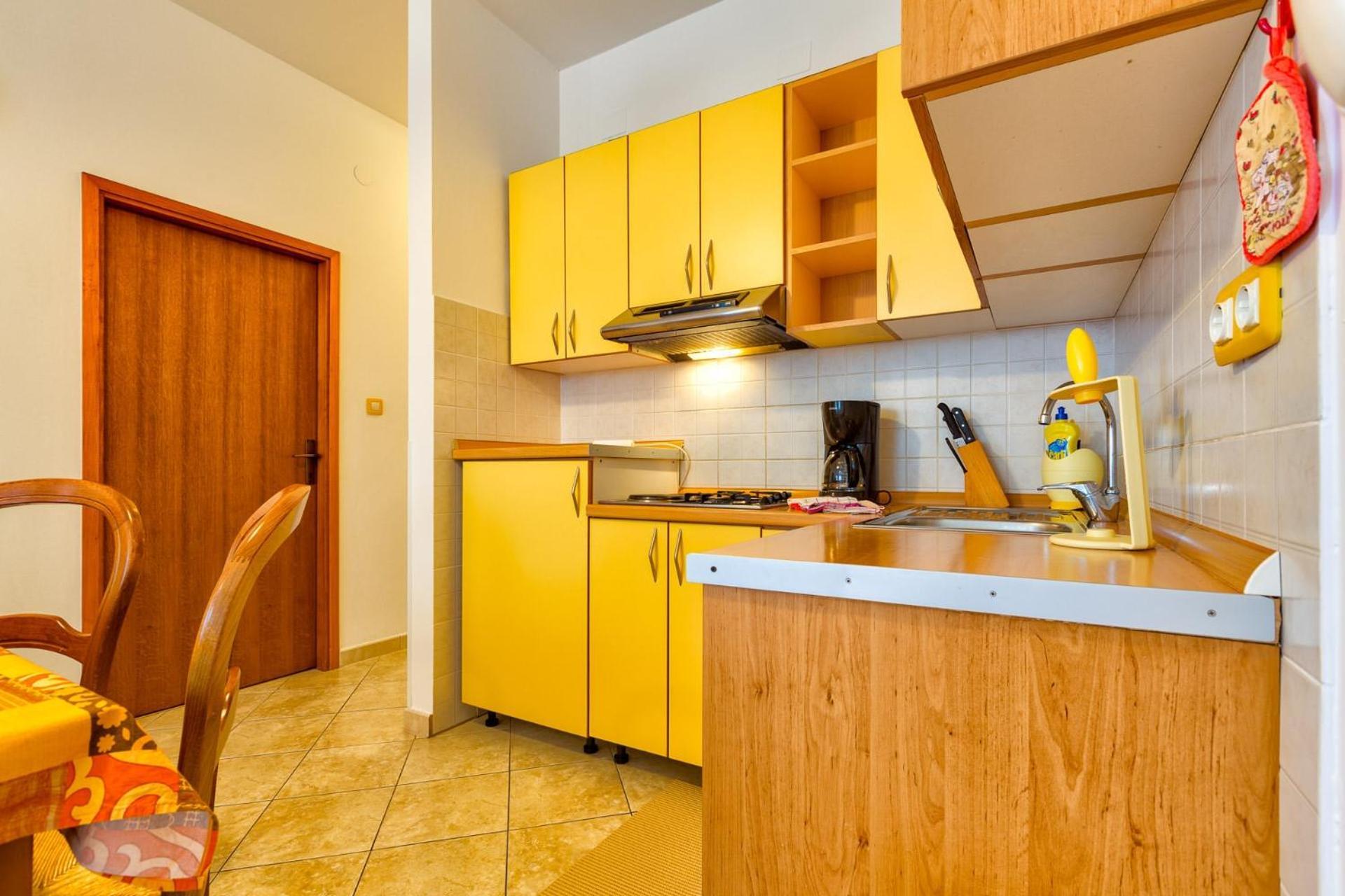 Apartments With A Parking Space 말리로시니 객실 사진